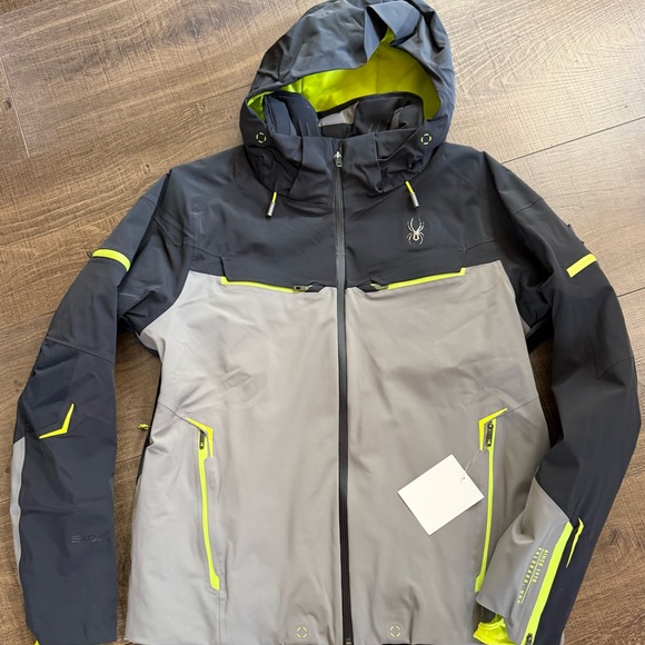 Spyder Men's Monterosa Black and Gray Ski Jacket with Lime Accents